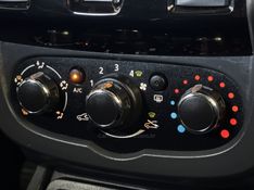 RENAULT OROCH 1.6 16V EXPRESS 2019/2020 GRIFFCAR MULTIMARCAS DOIS IRMÃOS / Carros no Vale