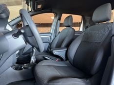 RENAULT OROCH 1.6 16V EXPRESS 2019/2020 GRIFFCAR MULTIMARCAS DOIS IRMÃOS / Carros no Vale