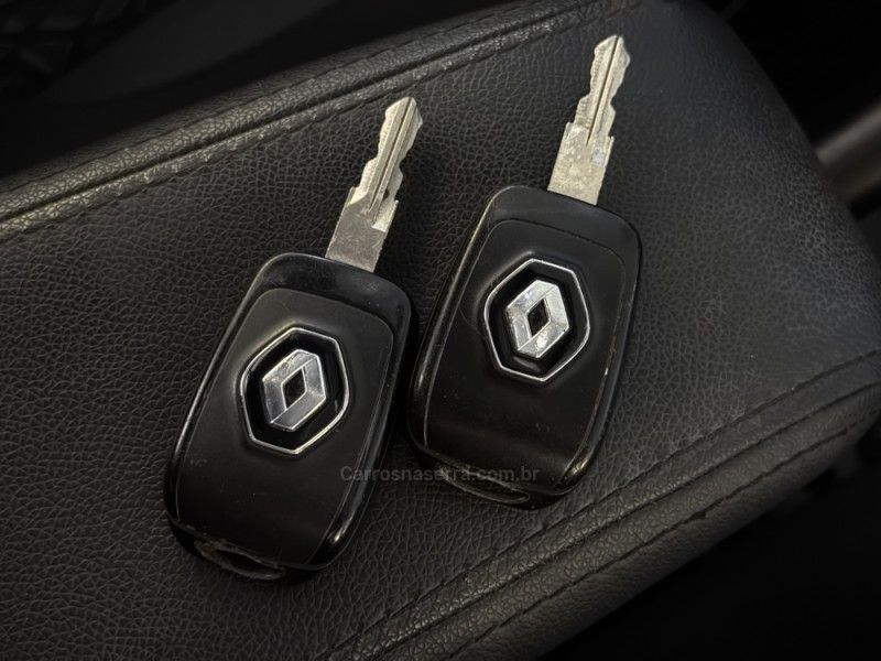 RENAULT OROCH 1.6 16V EXPRESS 2019/2020 GRIFFCAR MULTIMARCAS DOIS IRMÃOS / Carros no Vale