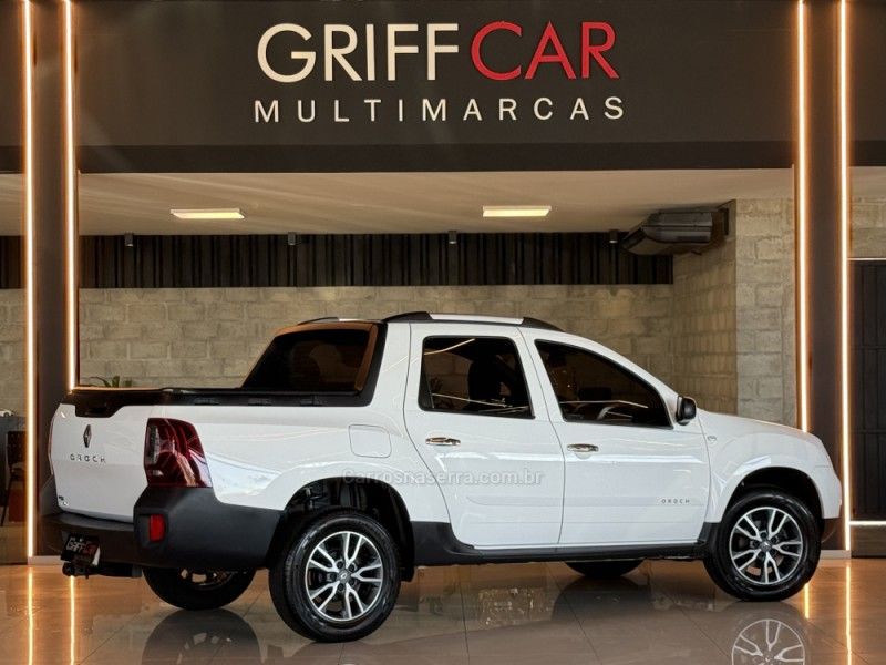 RENAULT OROCH 1.6 16V EXPRESS 2019/2020 GRIFFCAR MULTIMARCAS DOIS IRMÃOS / Carros no Vale