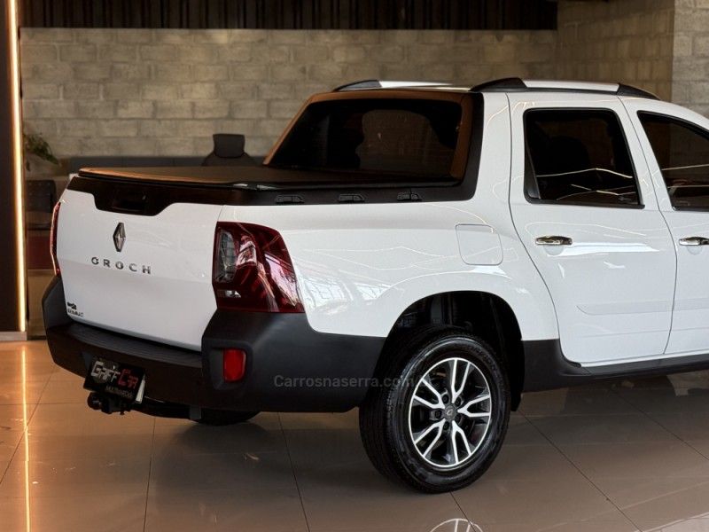 RENAULT OROCH 1.6 16V EXPRESS 2019/2020 GRIFFCAR MULTIMARCAS DOIS IRMÃOS / Carros no Vale