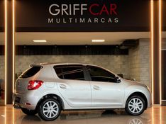 RENAULT SANDERO 1.6 EXPRESSION 8V 2015/2016 GRIFFCAR MULTIMARCAS DOIS IRMÃOS / Carros no Vale