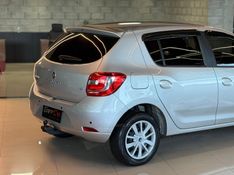 RENAULT SANDERO 1.6 EXPRESSION 8V 2015/2016 GRIFFCAR MULTIMARCAS DOIS IRMÃOS / Carros no Vale