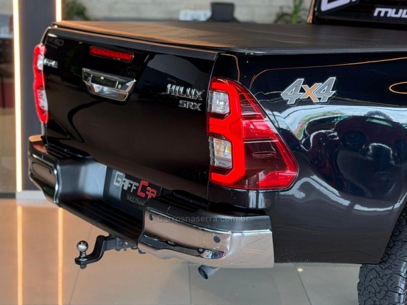 TOYOTA HILUX 2.8 SRX 4X4 CD 16V 2020/2021 GRIFFCAR MULTIMARCAS DOIS IRMÃOS / Carros no Vale