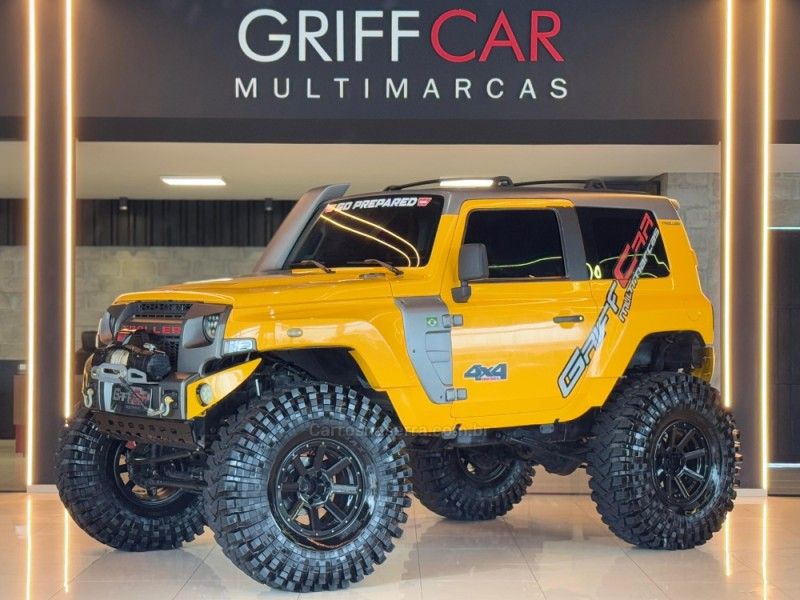 TROLLER T4 3.2 TDI 4X4 20V TURBO INTERCOOLER 2017/2017 GRIFFCAR MULTIMARCAS DOIS IRMÃOS / Carros no Vale TROLLER T4 3.2 TDI 4X4 20V TURBO INTERCOOLER 2017/2017 GRIFFCAR MULTIMARCAS DOIS IRMÃOS / Carros no Vale