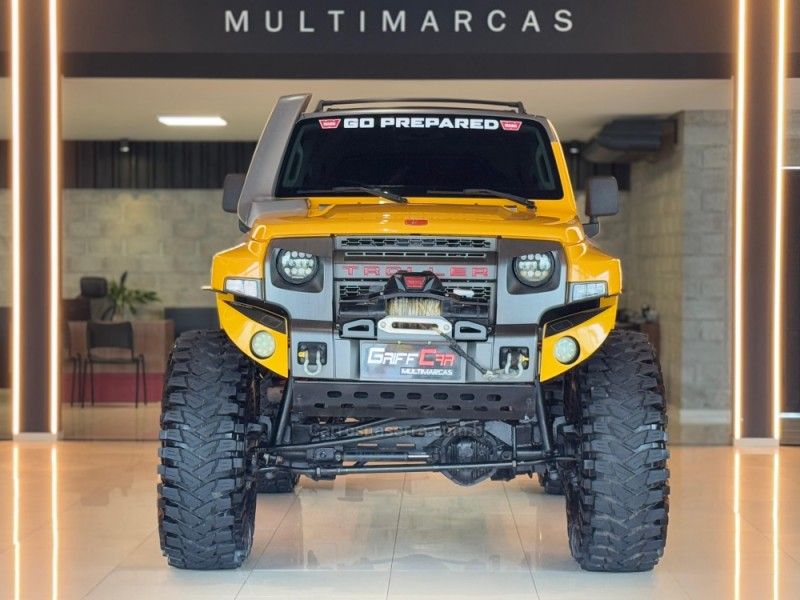 TROLLER T4 3.2 TDI 4X4 20V TURBO INTERCOOLER 2017/2017 GRIFFCAR MULTIMARCAS DOIS IRMÃOS / Carros no Vale TROLLER T4 3.2 TDI 4X4 20V TURBO INTERCOOLER 2017/2017 GRIFFCAR MULTIMARCAS DOIS IRMÃOS / Carros no Vale