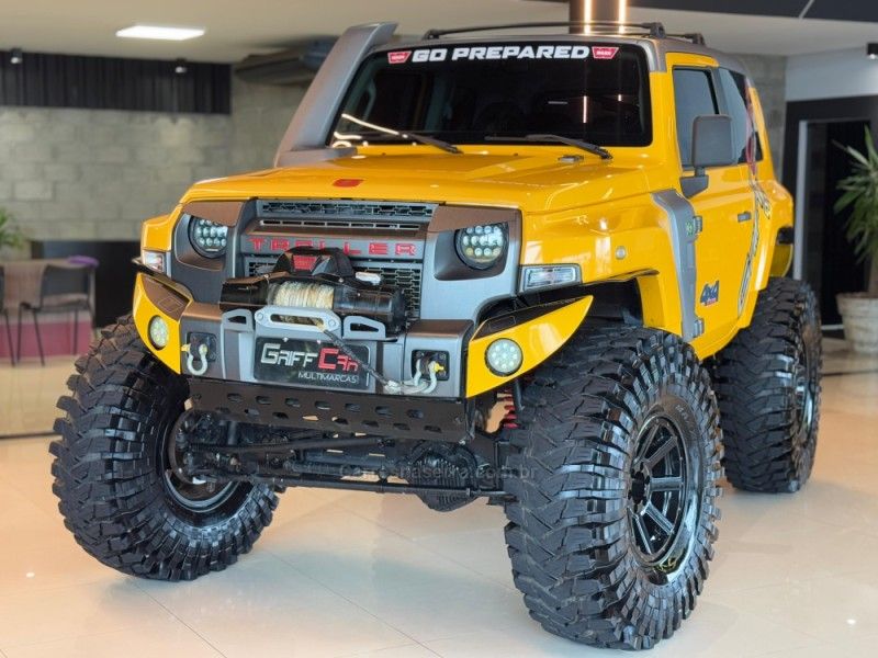 TROLLER T4 3.2 TDI 4X4 20V TURBO INTERCOOLER 2017/2017 GRIFFCAR MULTIMARCAS DOIS IRMÃOS / Carros no Vale TROLLER T4 3.2 TDI 4X4 20V TURBO INTERCOOLER 2017/2017 GRIFFCAR MULTIMARCAS DOIS IRMÃOS / Carros no Vale