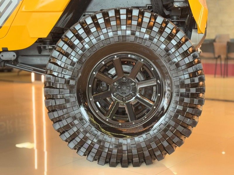 TROLLER T4 3.2 TDI 4X4 20V TURBO INTERCOOLER 2017/2017 GRIFFCAR MULTIMARCAS DOIS IRMÃOS / Carros no Vale TROLLER T4 3.2 TDI 4X4 20V TURBO INTERCOOLER 2017/2017 GRIFFCAR MULTIMARCAS DOIS IRMÃOS / Carros no Vale