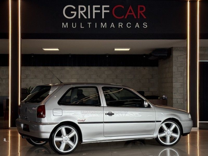VOLKSWAGEN GOL 1.8 I ATLANTA 8V 1996/1996 GRIFFCAR MULTIMARCAS DOIS IRMÃOS / Carros no Vale