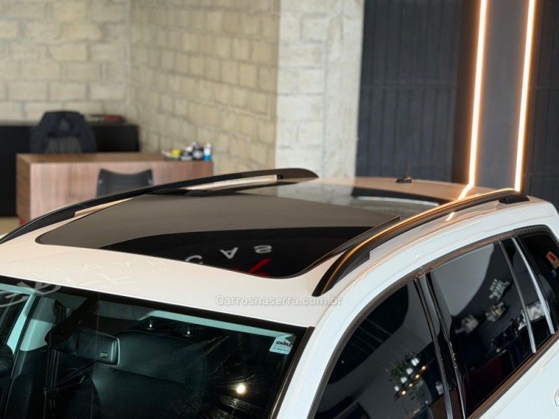 VOLKSWAGEN GOLF 1.4 TSI VARIANT COMFORTLINE 16V 2015/2015 GRIFFCAR MULTIMARCAS DOIS IRMÃOS / Carros no Vale VOLKSWAGEN GOLF 1.4 TSI VARIANT COMFORTLINE 16V 2015/2015 GRIFFCAR MULTIMARCAS DOIS IRMÃOS / Carros no Vale