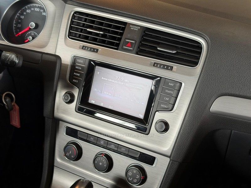 VOLKSWAGEN GOLF 1.4 TSI VARIANT COMFORTLINE 16V 2015/2015 GRIFFCAR MULTIMARCAS DOIS IRMÃOS / Carros no Vale VOLKSWAGEN GOLF 1.4 TSI VARIANT COMFORTLINE 16V 2015/2015 GRIFFCAR MULTIMARCAS DOIS IRMÃOS / Carros no Vale