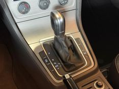 VOLKSWAGEN GOLF 1.4 TSI VARIANT COMFORTLINE 16V 2015/2015 GRIFFCAR MULTIMARCAS DOIS IRMÃOS / Carros no Vale