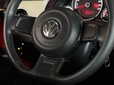 VOLKSWAGEN UP 1.0 TSI MOVE UP 12V 2015/2016 GRIFFCAR MULTIMARCAS DOIS IRMÃOS / Carros no Vale