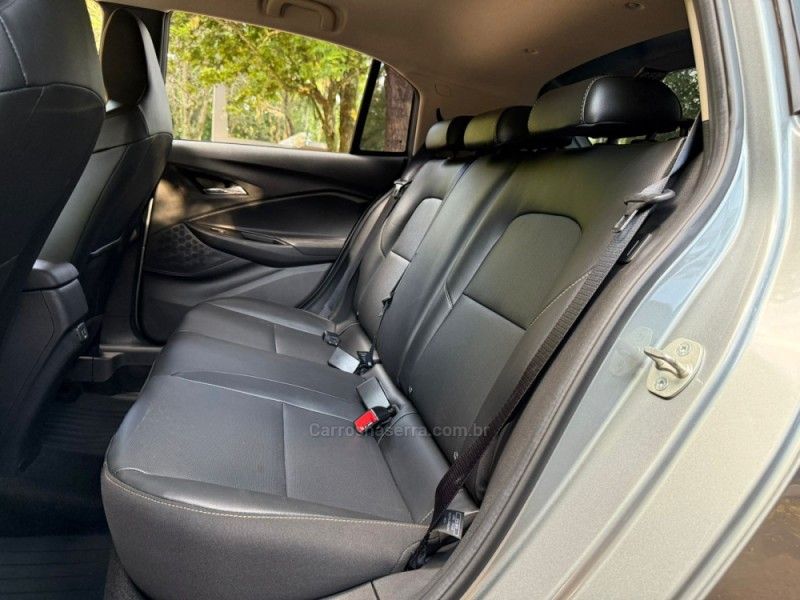 CHEVROLET ONIX 1.0PREMIER II 12V TURBO 2023/2024 KASPER VEÍCULOS DOIS IRMÃOS / Carros no Vale