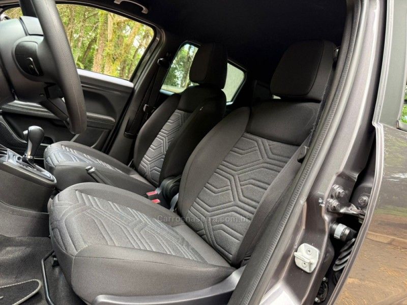 FIAT STRADA 1.3 VOLCANO CD 8V 2024/2025 KASPER VEÍCULOS DOIS IRMÃOS / Carros no Vale