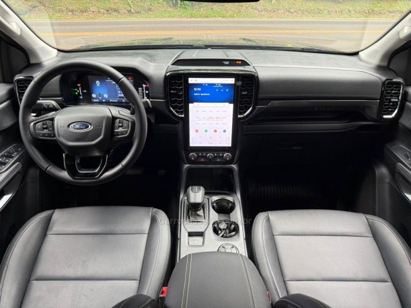 FORD RANGER 3.0 V6 LIMITED CD TURBO 4X4 2025/2026 KASPER VEÍCULOS DOIS IRMÃOS / Carros no Vale FORD RANGER 3.0 V6 LIMITED CD TURBO 4X4 2025/2026 KASPER VEÍCULOS DOIS IRMÃOS / Carros no Vale