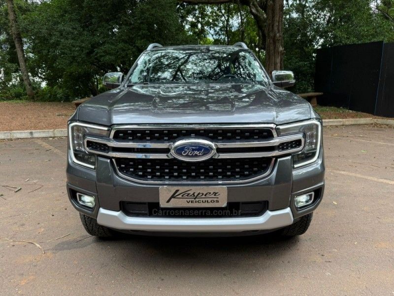 FORD RANGER 3.0 V6 LIMITED CD TURBO 4X4 2025/2026 KASPER VEÍCULOS DOIS IRMÃOS / Carros no Vale FORD RANGER 3.0 V6 LIMITED CD TURBO 4X4 2025/2026 KASPER VEÍCULOS DOIS IRMÃOS / Carros no Vale