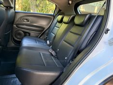 HONDA HR-V 1.8 16V TOURING 2018/2018 KASPER VEÍCULOS DOIS IRMÃOS / Carros no Vale