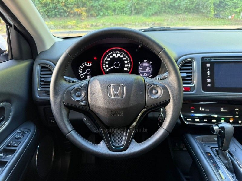 HONDA HR-V 1.8 16V TOURING 2018/2018 KASPER VEÍCULOS DOIS IRMÃOS / Carros no Vale HONDA HR-V 1.8 16V TOURING 2018/2018 KASPER VEÍCULOS DOIS IRMÃOS / Carros no Vale