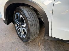 HONDA HR-V 1.8 16V TOURING 2018/2018 KASPER VEÍCULOS DOIS IRMÃOS / Carros no Vale