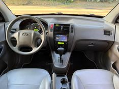 HYUNDAI TUCSON 2.0 MPFI GLS BASE 16V 143CV 2WD 2015/2016 KASPER VEÍCULOS DOIS IRMÃOS / Carros no Vale