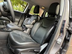 JEEP COMPASS 2.0 16V LONGITUDE 2021/2021 KASPER VEÍCULOS DOIS IRMÃOS / Carros no Vale