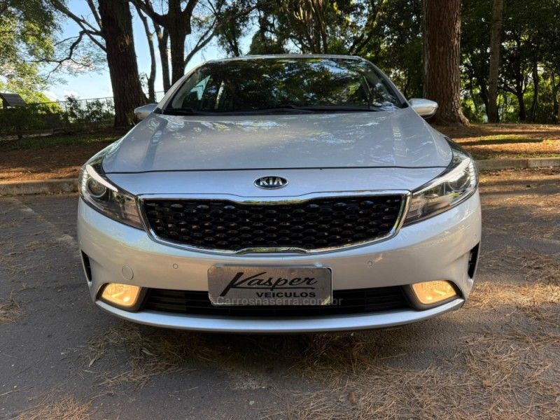 KIA CERATO 1.6 SX 16V 2018/2019 KASPER VEÍCULOS DOIS IRMÃOS / Carros no Vale KIA CERATO 1.6 SX 16V 2018/2019 KASPER VEÍCULOS DOIS IRMÃOS / Carros no Vale