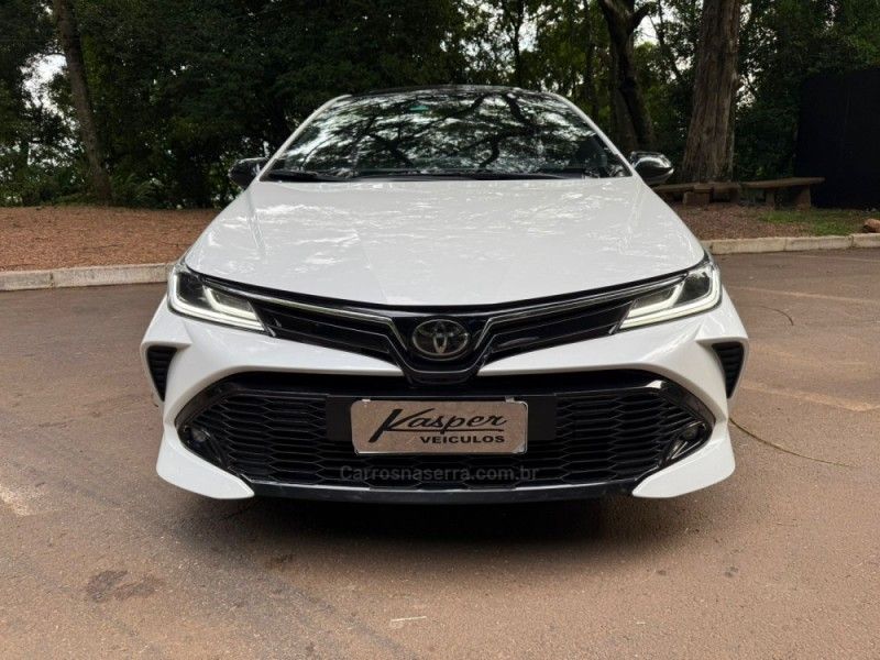 TOYOTA COROLLA 2.0 GR SPORT 16V 2023/2024 KASPER VEÍCULOS DOIS IRMÃOS / Carros no Vale TOYOTA COROLLA 2.0 GR SPORT 16V 2023/2024 KASPER VEÍCULOS DOIS IRMÃOS / Carros no Vale
