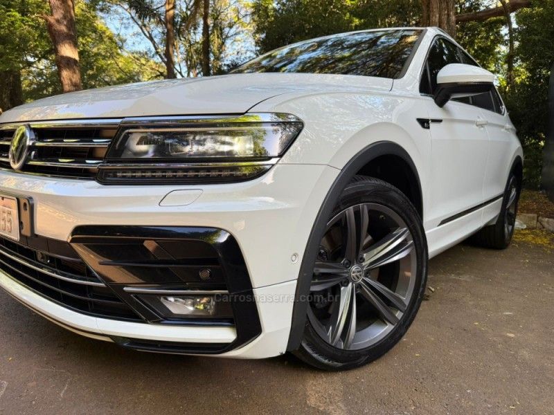 VOLKSWAGEN TIGUAN 2.0 ALLSPACE R-LINE 350 TSI 4X4 2019/2019 KASPER VEÍCULOS DOIS IRMÃOS / Carros no Vale VOLKSWAGEN TIGUAN 2.0 ALLSPACE R-LINE 350 TSI 4X4 2019/2019 KASPER VEÍCULOS DOIS IRMÃOS / Carros no Vale