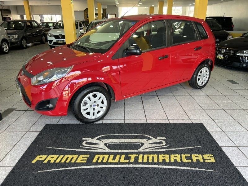 FORD FIESTA 1.0 MPI CLASS HATCH 8V 2013/2013 PRIME MULTIMARCAS CAXIAS DO SUL / Carros no Vale