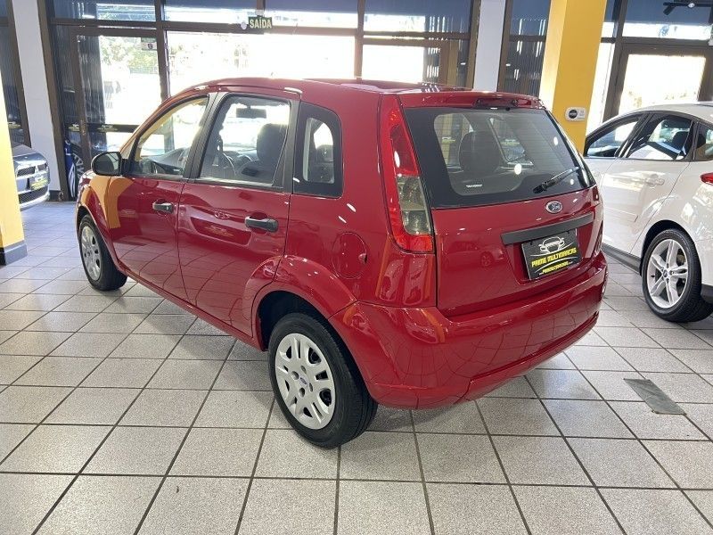 FORD FIESTA 1.0 MPI CLASS HATCH 8V 2013/2013 PRIME MULTIMARCAS CAXIAS DO SUL / Carros no Vale