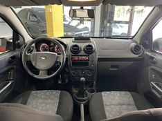 FORD FIESTA 1.0 MPI CLASS HATCH 8V 2013/2013 PRIME MULTIMARCAS CAXIAS DO SUL / Carros no Vale