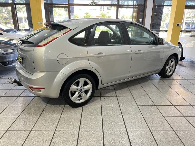 FORD FOCUS 2.0 GLX 16V 2013/2013 PRIME MULTIMARCAS CAXIAS DO SUL / Carros no Vale FORD FOCUS 2.0 GLX 16V 2013/2013 PRIME MULTIMARCAS CAXIAS DO SUL / Carros no Vale