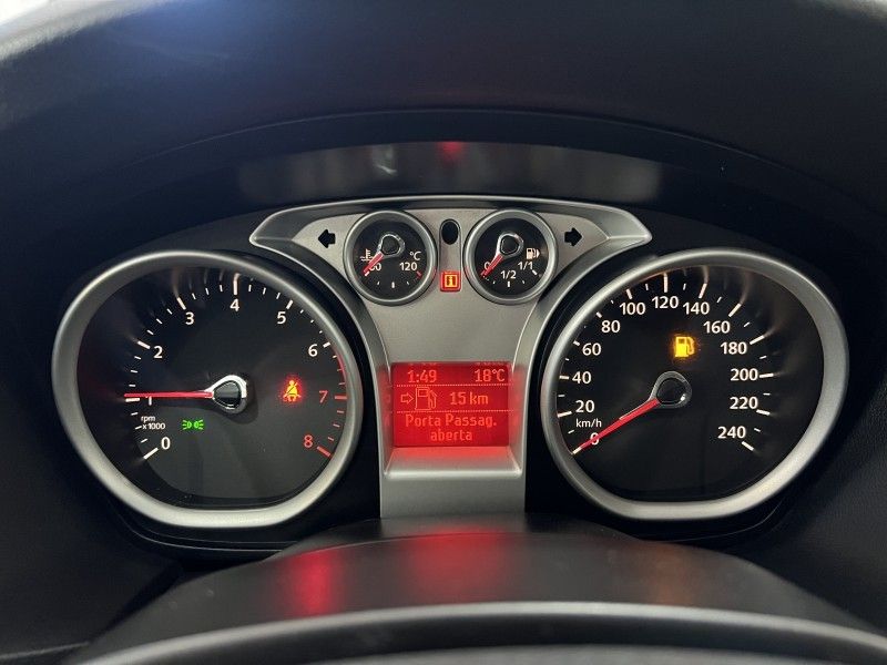 FORD FOCUS 2.0 GLX 16V 2013/2013 PRIME MULTIMARCAS CAXIAS DO SUL / Carros no Vale FORD FOCUS 2.0 GLX 16V 2013/2013 PRIME MULTIMARCAS CAXIAS DO SUL / Carros no Vale