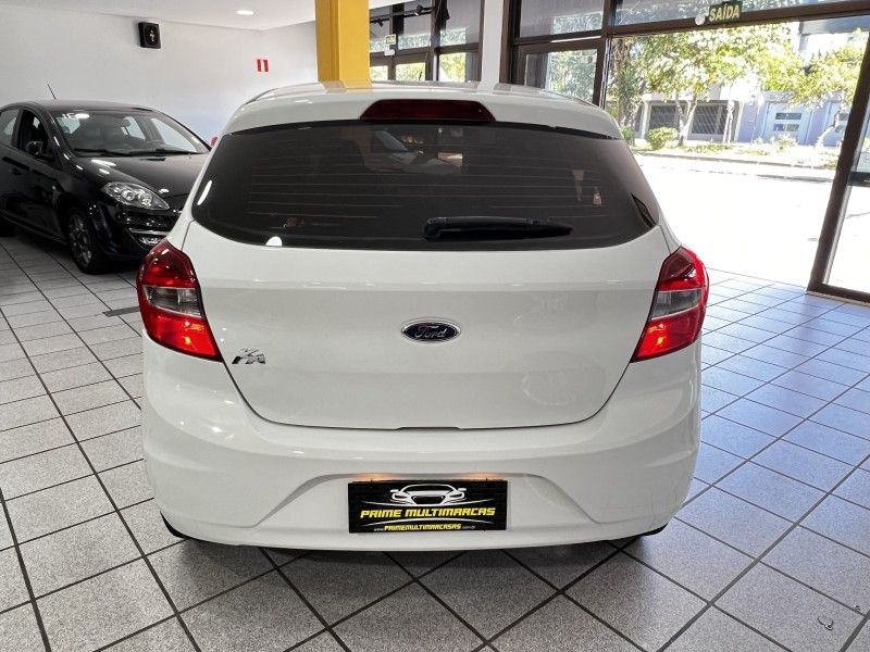 FORD KA 1.0 SE 12V 2017/2017 PRIME MULTIMARCAS CAXIAS DO SUL / Carros no Vale