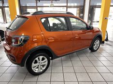 RENAULT SANDERO 1.6 STEPWAY EASY R 16V 2015/2015 PRIME MULTIMARCAS CAXIAS DO SUL / Carros no Vale