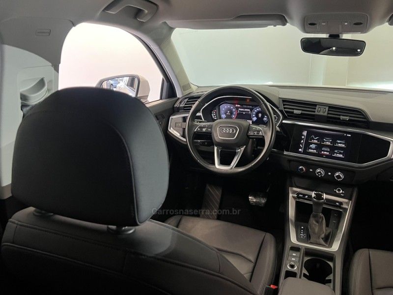 AUDI Q3 1.4 TFSI S TRONIC 16V 2021/2021 ÓTIMA CAR FLORES DA CUNHA / Carros no Vale AUDI Q3 1.4 TFSI S TRONIC 16V 2021/2021 ÓTIMA CAR FLORES DA CUNHA / Carros no Vale