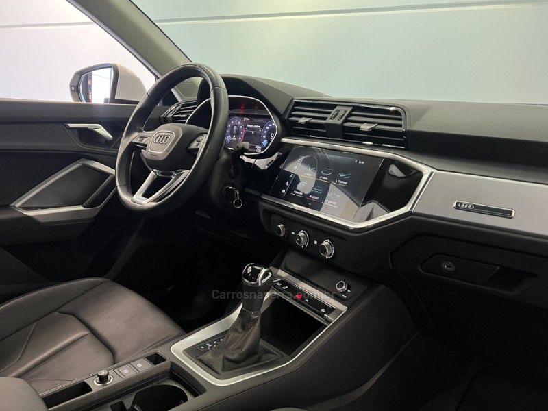 AUDI Q3 1.4 TFSI S TRONIC 16V 2021/2021 ÓTIMA CAR FLORES DA CUNHA / Carros no Vale AUDI Q3 1.4 TFSI S TRONIC 16V 2021/2021 ÓTIMA CAR FLORES DA CUNHA / Carros no Vale