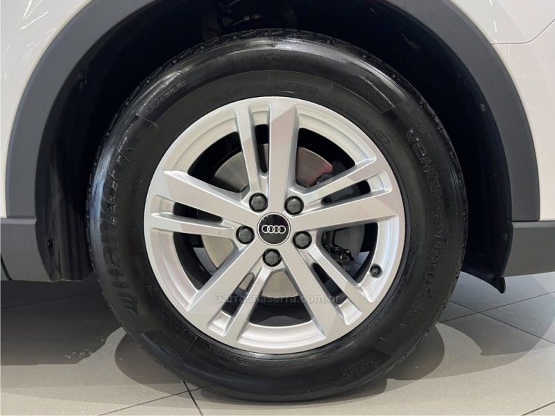 AUDI Q3 1.4 TFSI S TRONIC 16V 2021/2021 ÓTIMA CAR FLORES DA CUNHA / Carros no Vale AUDI Q3 1.4 TFSI S TRONIC 16V 2021/2021 ÓTIMA CAR FLORES DA CUNHA / Carros no Vale