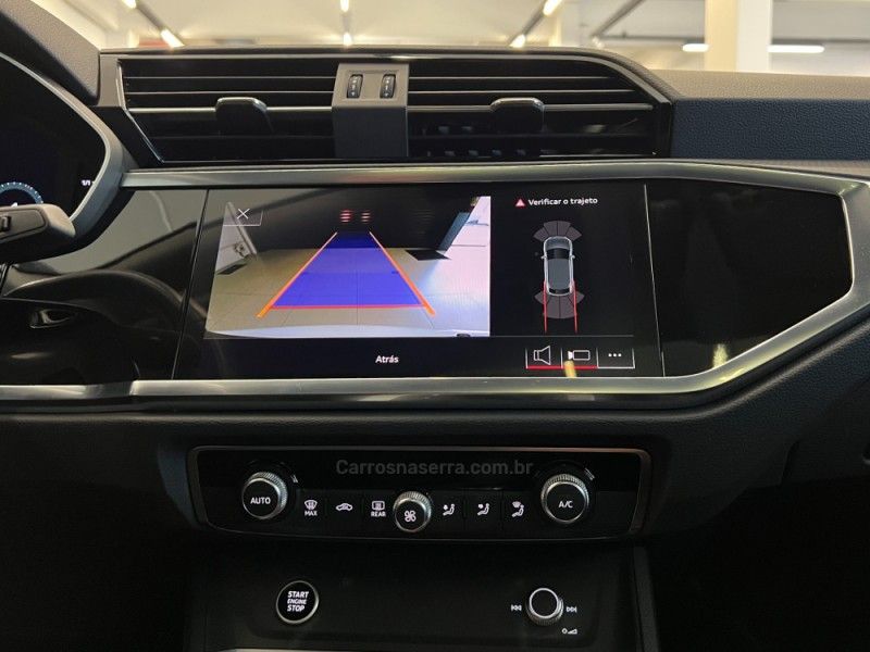 AUDI Q3 2.0 TFSI PERFORMANCE SPORTBACK TURBO 2023/2024 ÓTIMA CAR FLORES DA CUNHA / Carros no Vale AUDI Q3 2.0 TFSI PERFORMANCE SPORTBACK TURBO 2023/2024 ÓTIMA CAR FLORES DA CUNHA / Carros no Vale