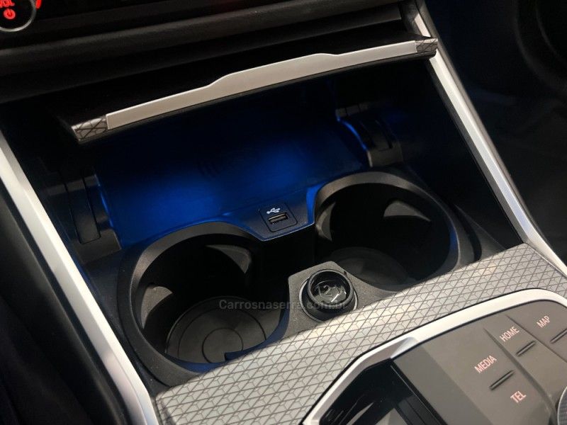 BMW 330E 2.0 M SPORT 16V TURBO HÍBRIDO 2023/2024 ÓTIMA CAR FLORES DA CUNHA / Carros no Vale