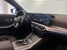 BMW 330E 2.0 M SPORT 16V TURBO HÍBRIDO 2023/2024 ÓTIMA CAR FLORES DA CUNHA / Carros no Vale