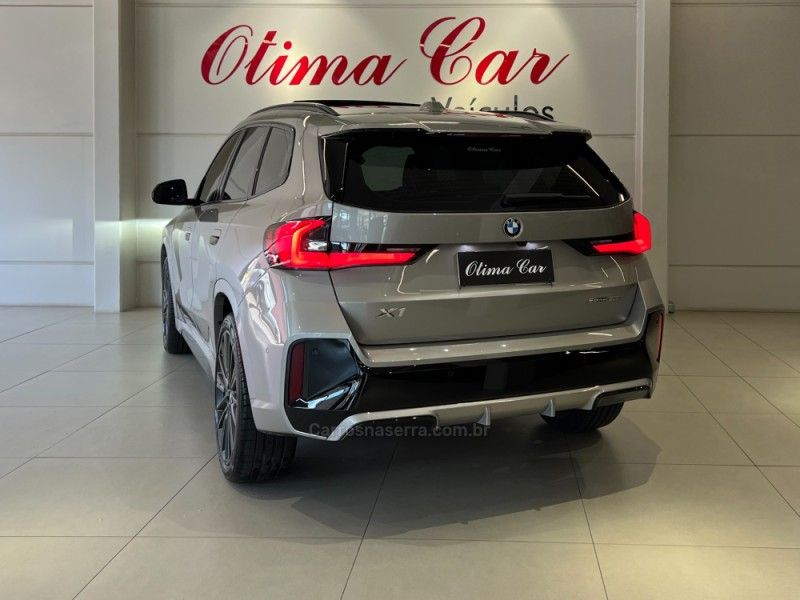 BMW X1 2.0 SDRIVE20I M SPORT 16V TURBO 2025/2026 ÓTIMA CAR FLORES DA CUNHA / Carros no Vale BMW X1 2.0 SDRIVE20I M SPORT 16V TURBO 2025/2026 ÓTIMA CAR FLORES DA CUNHA / Carros no Vale