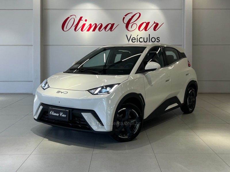 BYD DOLPHIN MINI ELÉTRICO 2024/2025 ÓTIMA CAR FLORES DA CUNHA / Carros no Vale BYD DOLPHIN MINI ELÉTRICO 2024/2025 ÓTIMA CAR FLORES DA CUNHA / Carros no Vale