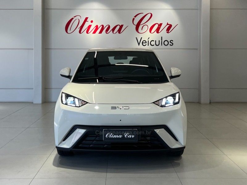 BYD DOLPHIN MINI ELÉTRICO 2024/2025 ÓTIMA CAR FLORES DA CUNHA / Carros no Vale BYD DOLPHIN MINI ELÉTRICO 2024/2025 ÓTIMA CAR FLORES DA CUNHA / Carros no Vale