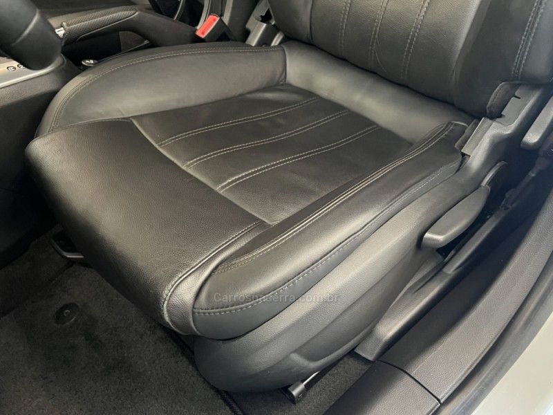 CHEVROLET CRUZE 1.8 LT 16V 2012/2013 ÓTIMA CAR FLORES DA CUNHA / Carros no Vale CHEVROLET CRUZE 1.8 LT 16V 2012/2013 ÓTIMA CAR FLORES DA CUNHA / Carros no Vale