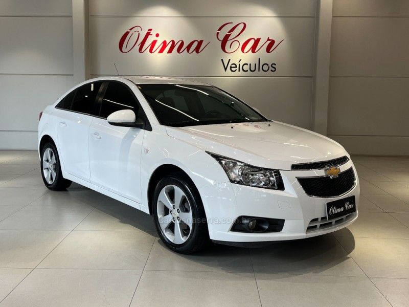 CHEVROLET CRUZE 1.8 LT 16V 2012/2013 ÓTIMA CAR FLORES DA CUNHA / Carros no Vale