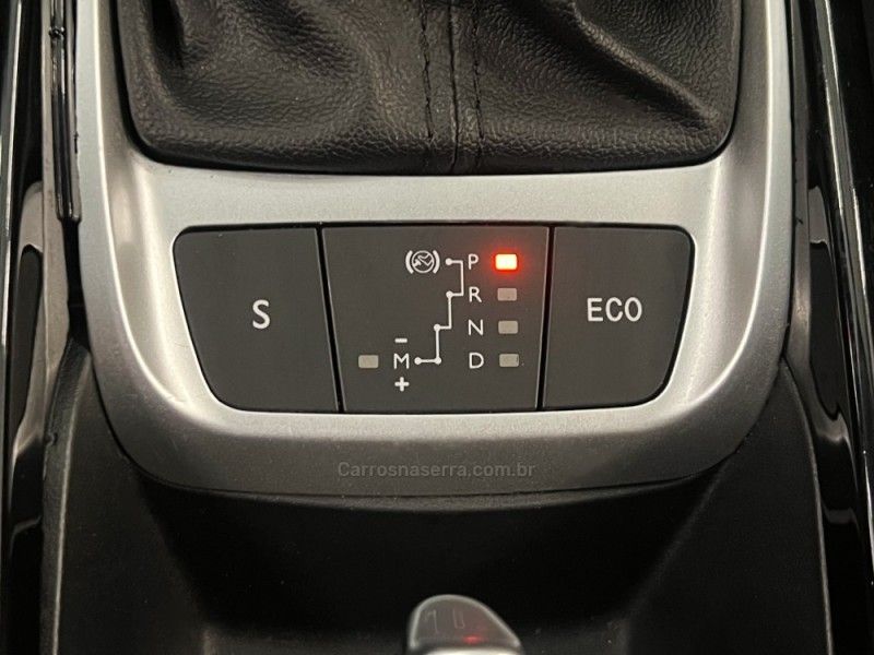 CITROËN C4 CACTUS 1.6 VTI FEEL BUS 2020/2021 ÓTIMA CAR FLORES DA CUNHA / Carros no Vale