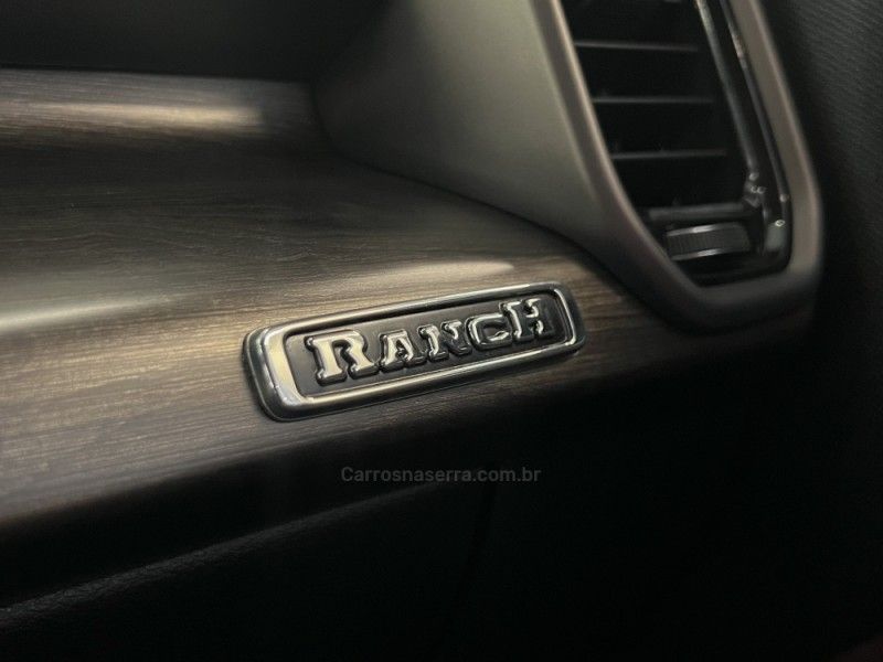 FIAT TORO 2.0 16V TURBO RANCH 4X4 AUTOMÁTICO 2023/2024 ÓTIMA CAR FLORES DA CUNHA / Carros no Vale FIAT TORO 2.0 16V TURBO RANCH 4X4 AUTOMÁTICO 2023/2024 ÓTIMA CAR FLORES DA CUNHA / Carros no Vale