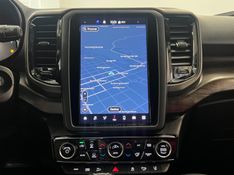 FIAT TORO 2.0 16V TURBO RANCH 4X4 AUTOMÁTICO 2023/2024 ÓTIMA CAR FLORES DA CUNHA / Carros no Vale